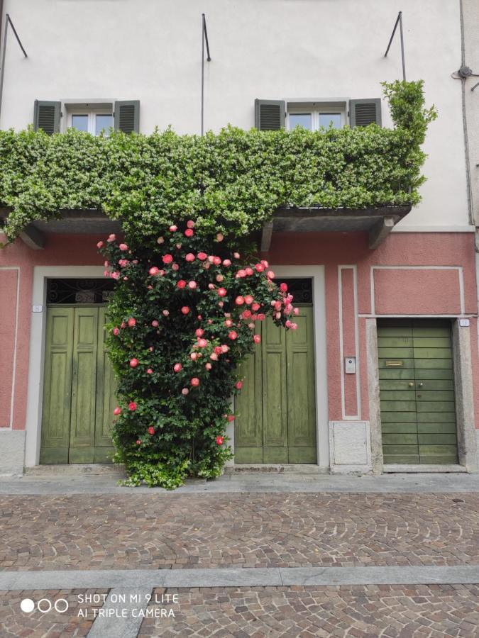 Secret Garden Mandello Lägenhet Mandello del Lario Exteriör bild